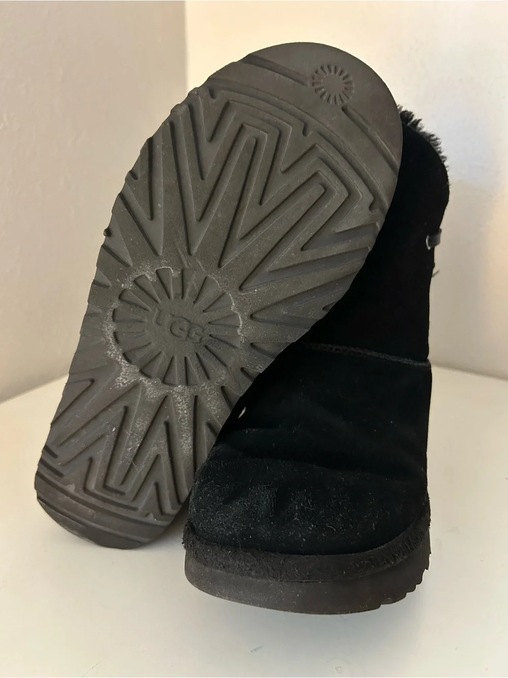 Ugg Constantine Boot | Womens 9